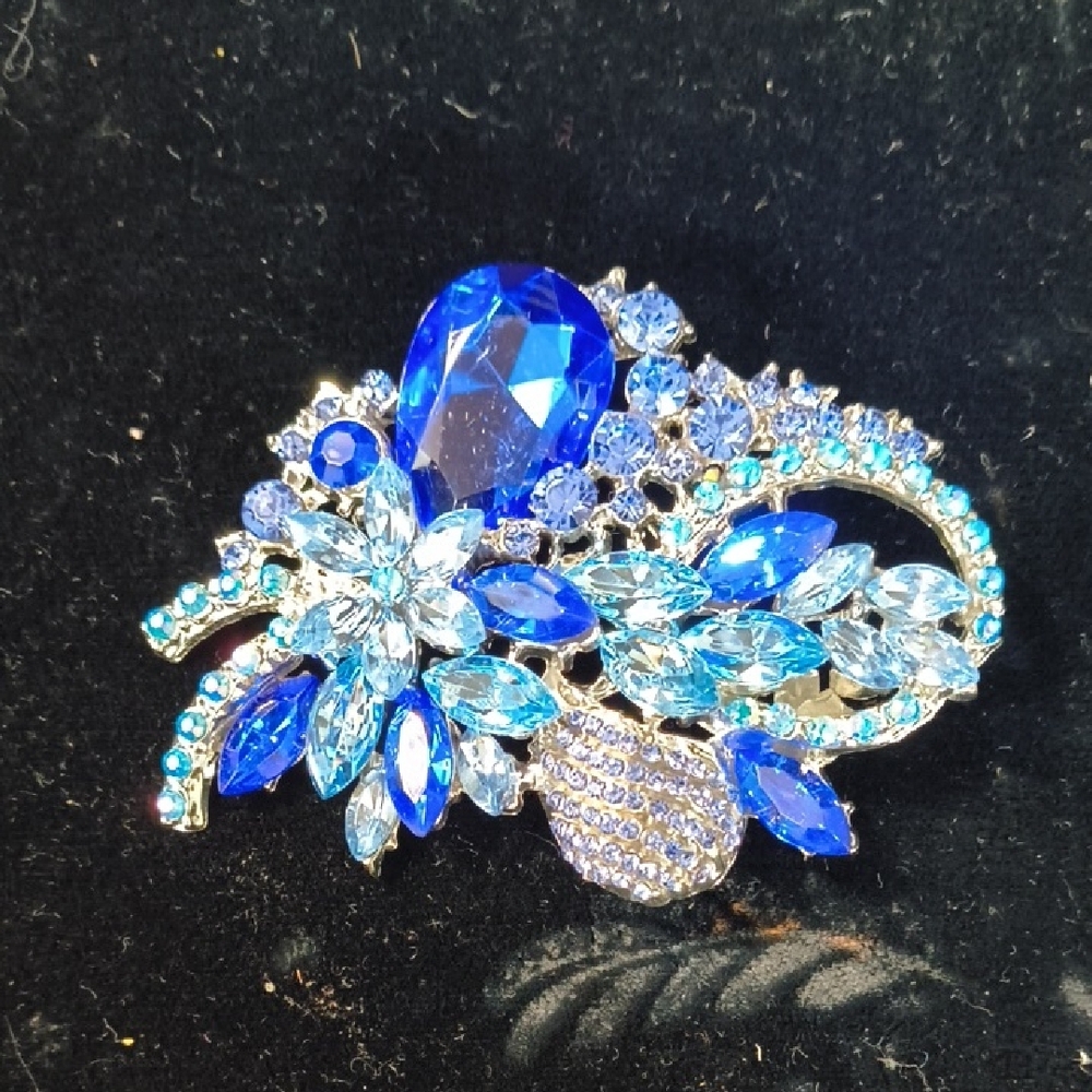 Dazzling Sapphire Blue Floral Brooch